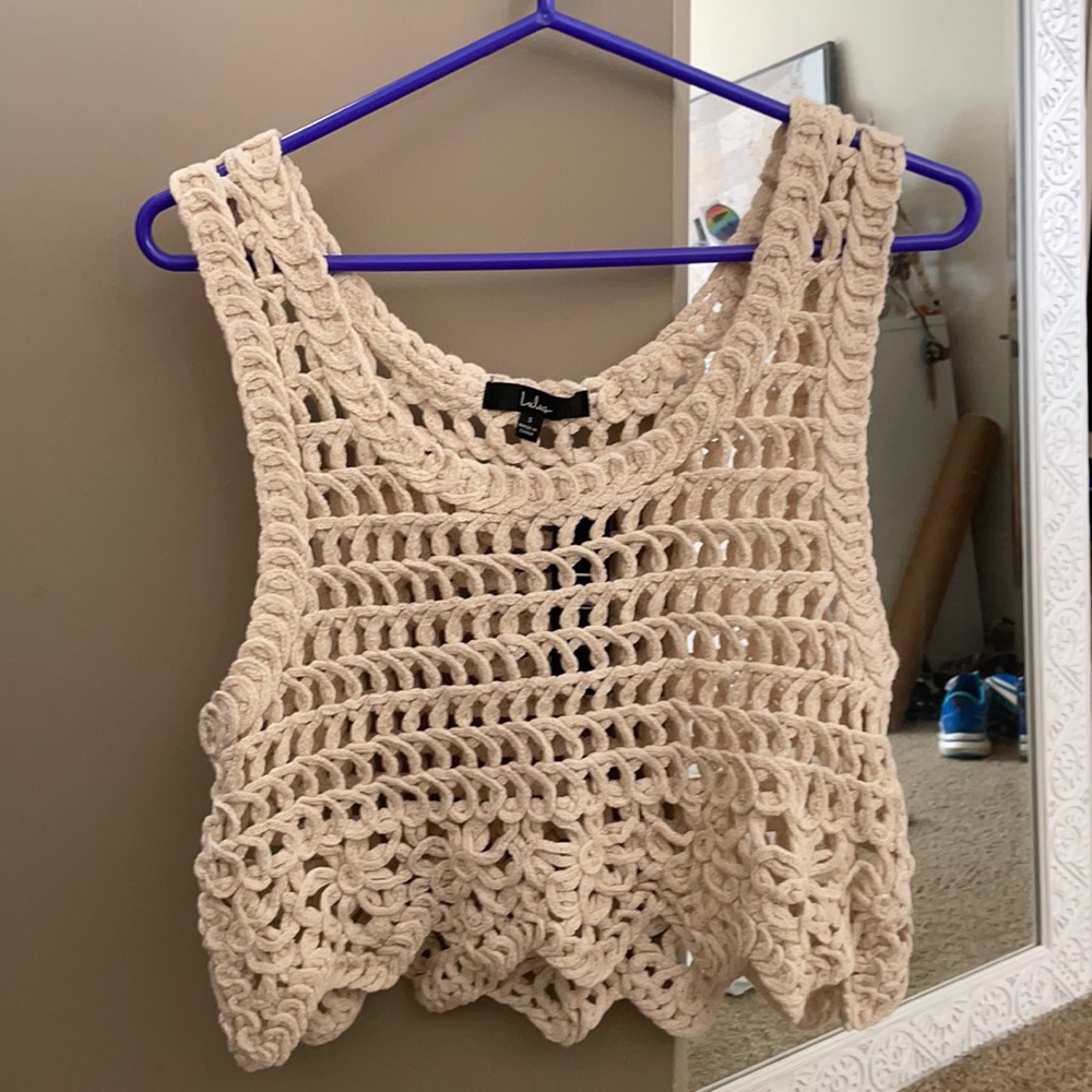 Weekend Festivals Beige Crochet Cropped Sweater Tank